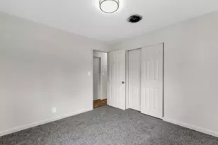 1408 Hedge Rd, Champaign, IL 61821 - Photo 19
