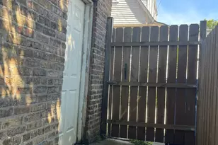 5034 W School St, Chicago, IL 60641 - Photo 25