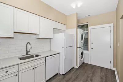 1509 E 69th Place, Chicago, IL 60637 - Photo 9