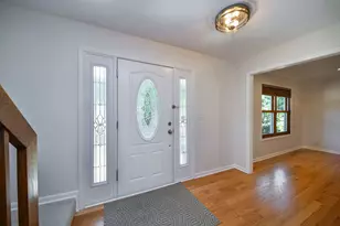 2721 Springdale Cir, Naperville, IL 60564 - Photo 3