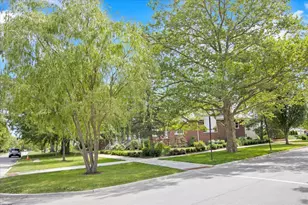 5661 N New Hampshire Ave, Chicago, IL 60631 - Photo 5