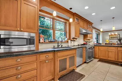 5661 N New Hampshire Avenue, Chicago, IL 60631 - Photo 21