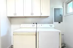 1326 Imperial Ave, Calumet City, IL 60409 - Photo 15