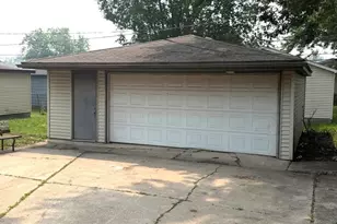 1326 Imperial Ave, Calumet City, IL 60409 - Photo 19