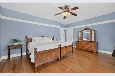 729 W Downer Place, Aurora, IL 60506 - Photo 79