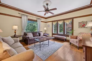 729 W Downer Pl, Aurora, IL 60506 - Photo 53