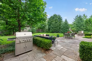 729 W Downer Pl, Aurora, IL 60506 - Photo 117