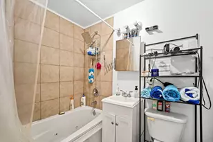6319 N Sacramento Ave, Chicago, IL 60659 - Photo 11