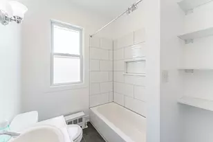 2125 Wesley Ave, Berwyn, IL 60402 - Photo 11