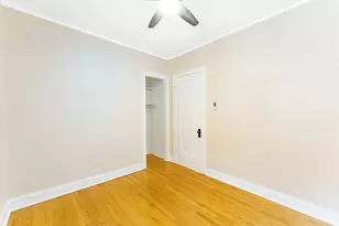 2125 Wesley Ave, Berwyn, IL 60402 - Photo 9