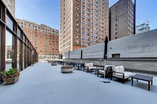 3200 N Lake Shore Dr, Chicago, IL 60657 - Photo 45