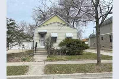 311 E Franklin Avenue, La Grange, IL 60525 - Photo 1