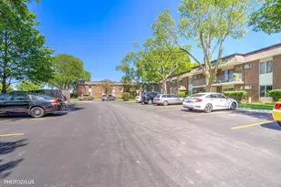 1103 Miller Ln, Buffalo Grove, IL 60089 - Photo 27