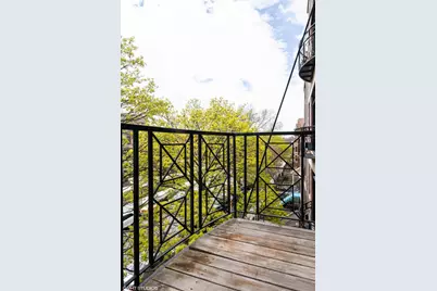 906 W Barry Avenue #3, Chicago, IL 60657 - Photo 15