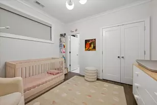 925 W Montana St, Chicago, IL 60614 - Photo 7