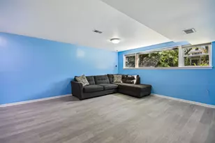 1914 W Farwell Ave, Chicago, IL 60626 - Photo 25