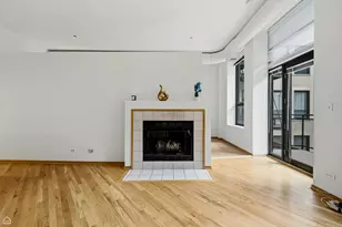 910 S Michigan Ave, Chicago, IL 60605 - Photo 9