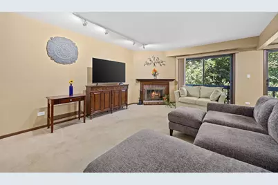1884 Portsmouth Drive #C, Lisle, IL 60532 - Photo 3