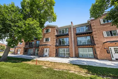 10217 Dearlove Road #301, Glenview, IL 60025 - Photo 1