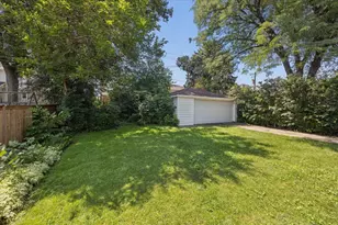 728 S Ashland Ave, La Grange, IL 60525 - Photo 19