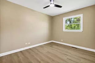 1460 Indian Hill Ave, Hanover Park, IL 60133 - Photo 13