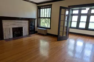 607 E 60th St, Chicago, IL 60637 - Photo 3