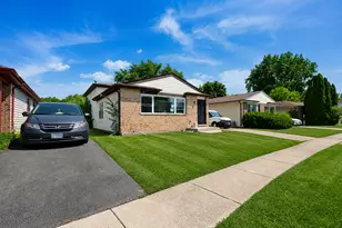 18115 Idlewild Dr, Country Club Hills, IL 60478 - Photo 1