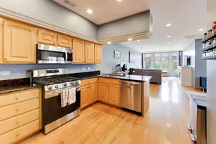 1026 N Ashland Ave, Chicago, IL 60622 - Photo 9