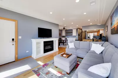 1026 N Ashland Avenue #3, Chicago, IL 60622 - Photo 3
