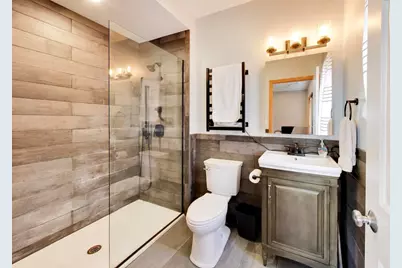 1026 N Ashland Avenue #3, Chicago, IL 60622 - Photo 17