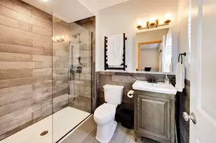 1026 N Ashland Ave, Chicago, IL 60622 - Photo 17