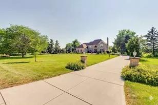 14 Pentwater Dr, South Barrington, IL 60010 - Photo 33