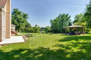 14 Pentwater Dr, South Barrington, IL 60010 - Photo 39