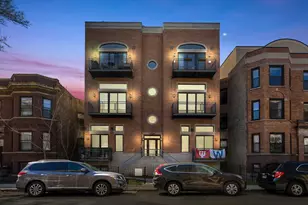 3734 N Wilton Ave, Chicago, IL 60613 - Photo 1