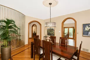 41W087 Highwood Ct, Campton Hills, IL 60119 - Photo 11