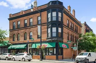 2638 N Clark St, Chicago, IL 60614 - Photo 1