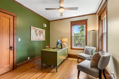 1449 W Rosemont Avenue #2, Chicago, IL 60660 - Photo 17