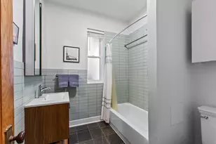 1449 W Rosemont Ave, Chicago, IL 60660 - Photo 19
