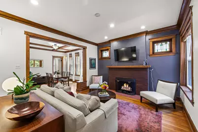 1449 W Rosemont Avenue #2, Chicago, IL 60660 - Photo 3