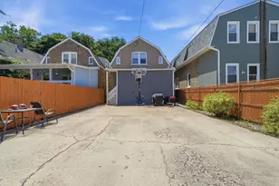 1235 N Harding Ave, Chicago, IL 60651 - Photo 29
