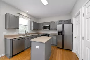 445 Kelly Ave, Yorkville, IL 60560 - Photo 17