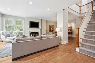 922 Ash St, Winnetka, IL 60093 - Photo 5