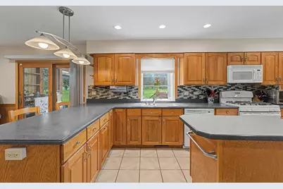 7414 Meadow Lane, Cary, IL 60013 - Photo 17