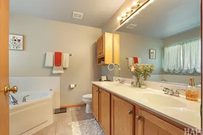 1999 W Windsor Drive, Round Lake, IL 60073 - Photo 25
