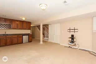815 W Newport Ave, Chicago, IL 60657 - Photo 15