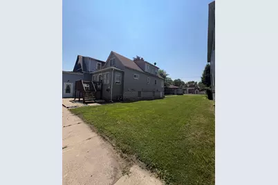 13932 S Chippewa Avenue, Burnham, IL 60633 - Photo 3