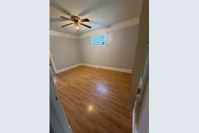 13932 S Chippewa Avenue, Burnham, IL 60633 - Photo 5