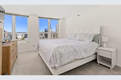 345 N La Salle Drive #3401, Chicago, IL 60654 - Photo 11