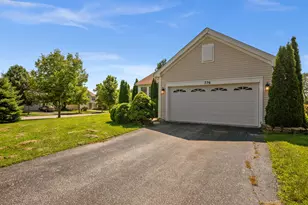 776 Chesterfield Ln, North Aurora, IL 60542 - Photo 3