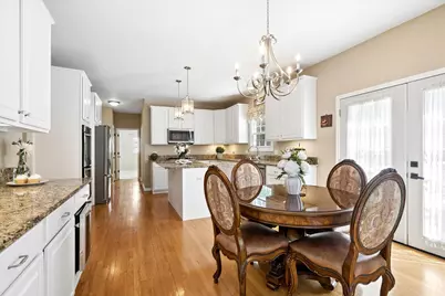 8709 Shade Tree Circle, Crystal Lake, IL 60014 - Photo 13